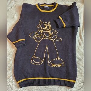 Phat Farm Men's Navy Sweater with Yellow Design